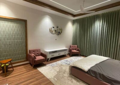 minimalist-bedroom-interior-with-modern-design-by-zain-interior-kasarago